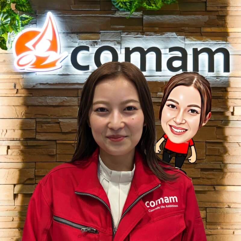 スタッフの顔写真