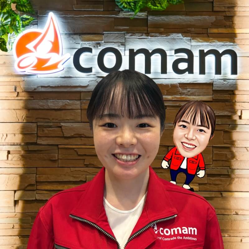 スタッフの顔写真